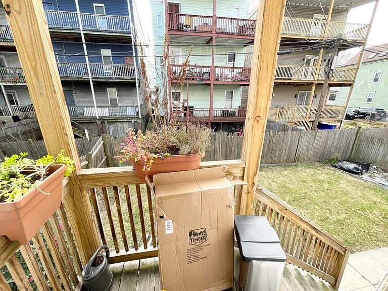 14A Edison Grn #1 — Photo 7
