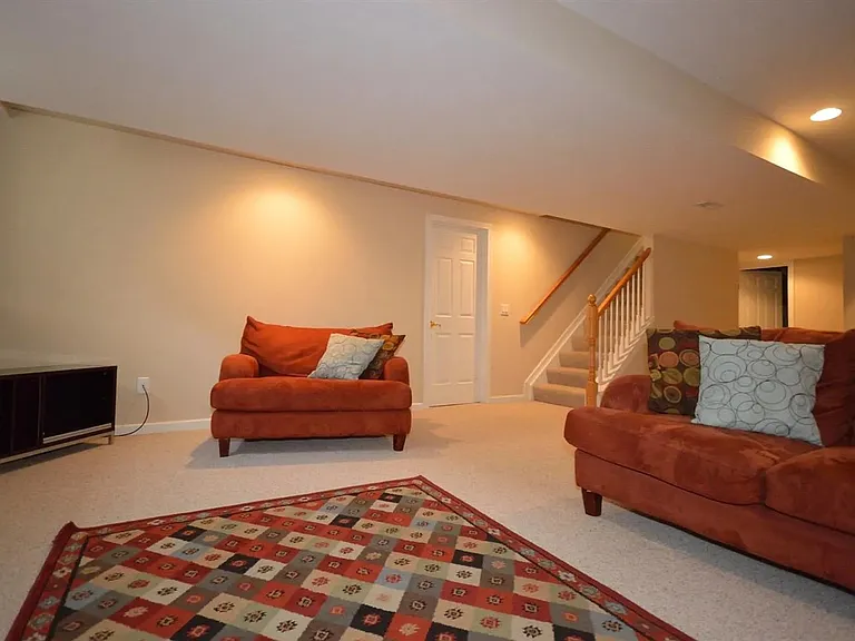 5755 Fairway Dr — Photo 15
