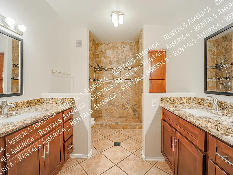 15050 N Thompson Peak Pkwy #2050 — Photo 19