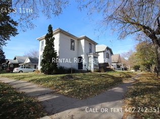 1645 S 11th St, Lincoln, NE 68502