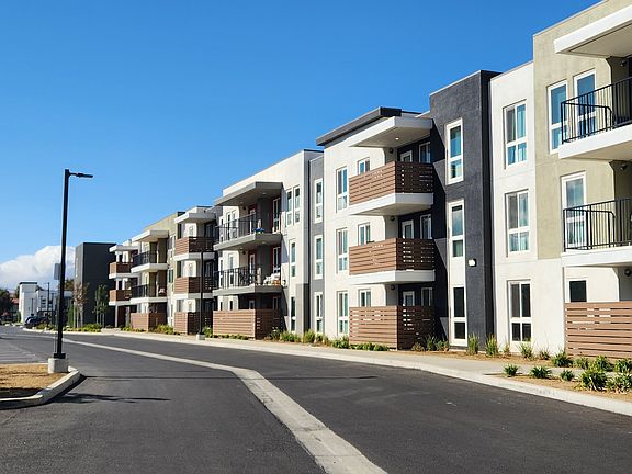 2nd image of 2650 E Avenue Q12 #2979c3ecc