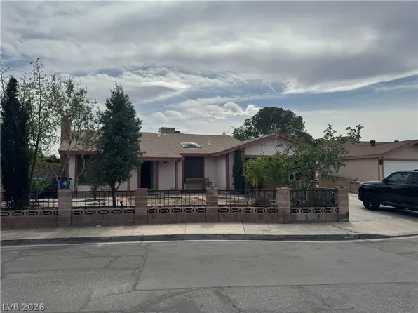 6209 Meadow Lark Ln, Las Vegas, NV 89103