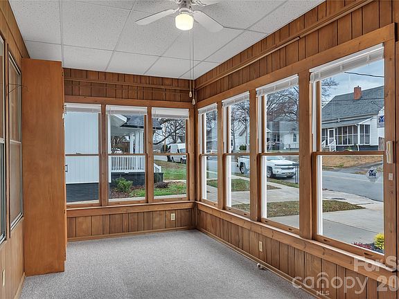 5th image of 215 S King St