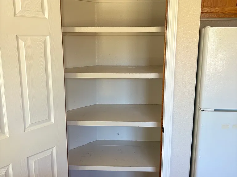 300 W Spicewood Dr — Photo 12