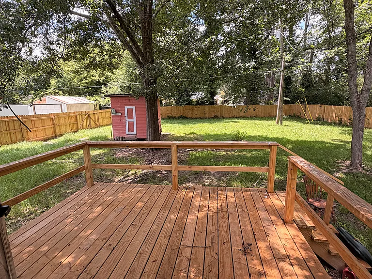 407 Boehle St — Photo 10