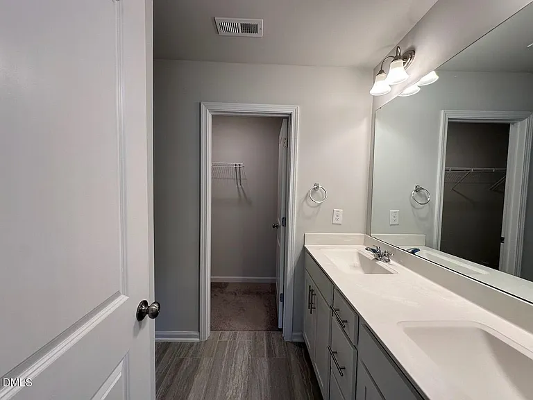 2521 Laurel Valley Way — Photo 16