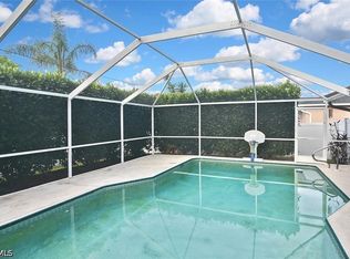 9132 Bryant Rd, Fort Myers, FL 33967