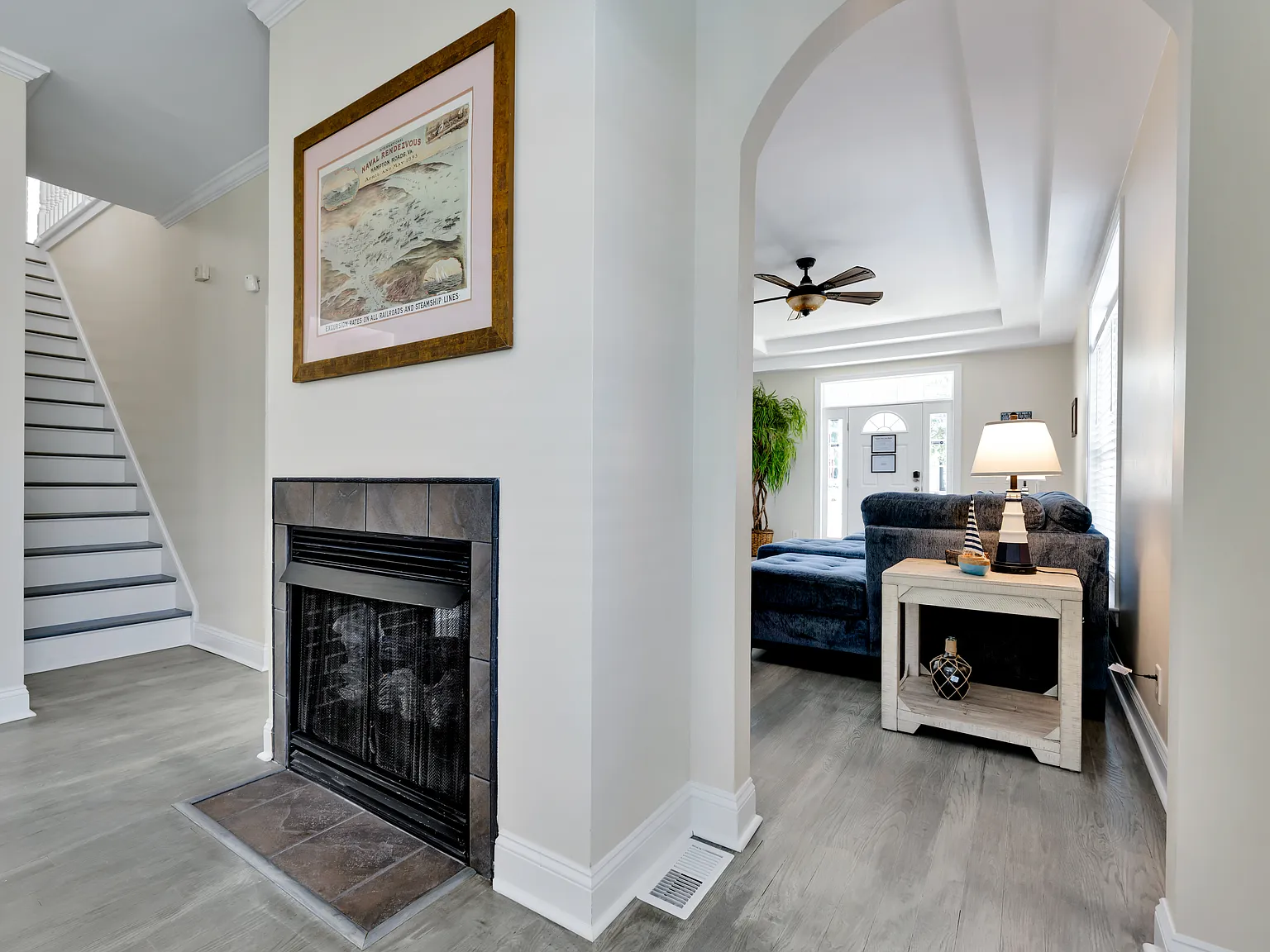 4 bed, 2896 sqft, $5,350 — Photo 4