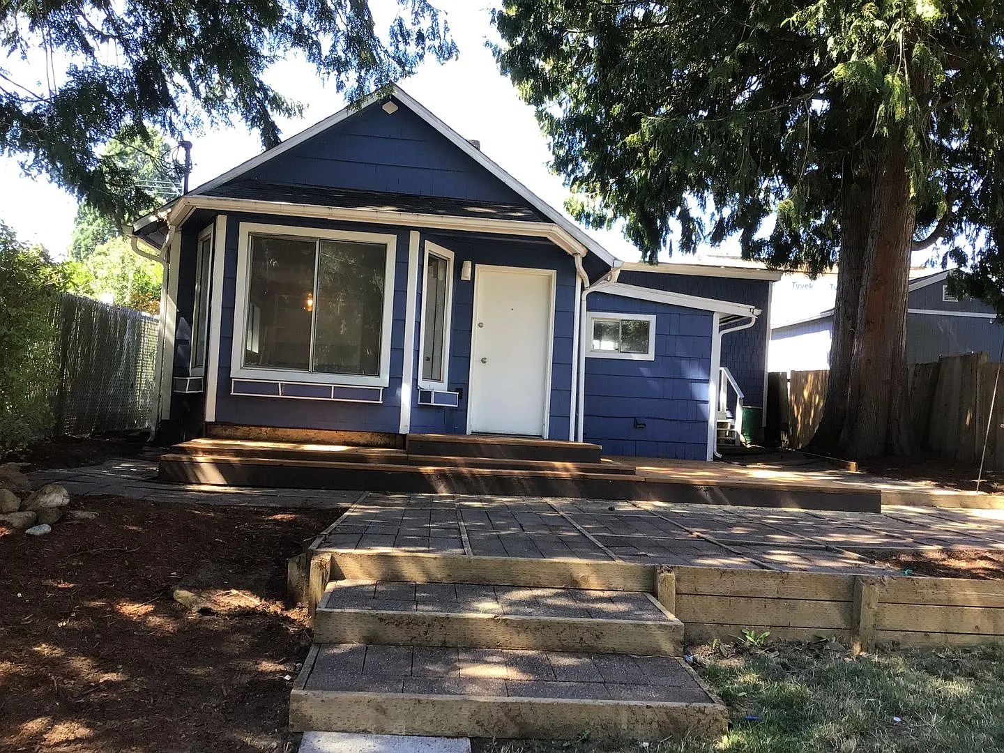 Arbor Heights Bungalow, Available early October — Photo 1