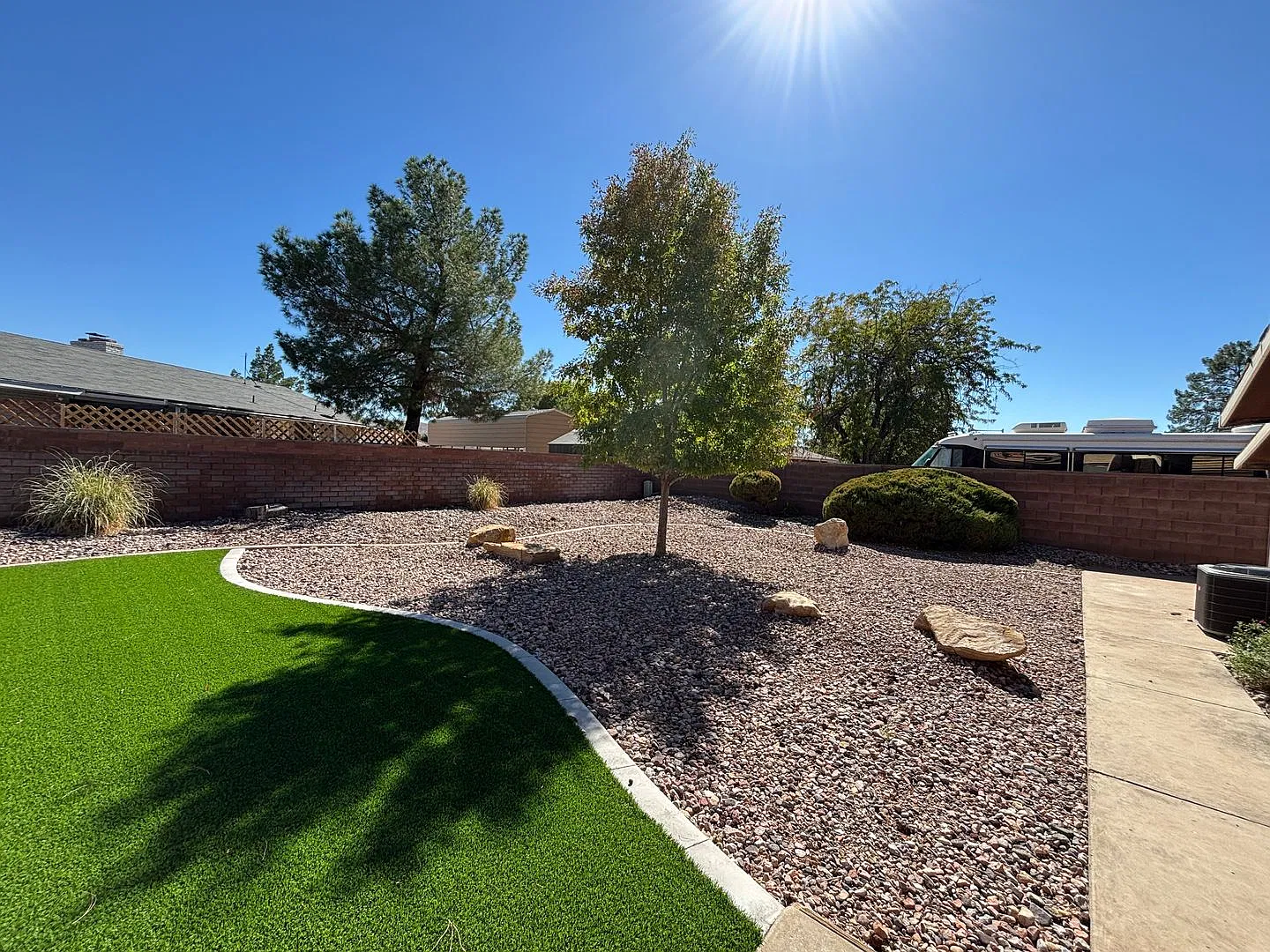 Spacious Remodeled Home For Rent! — Photo 3