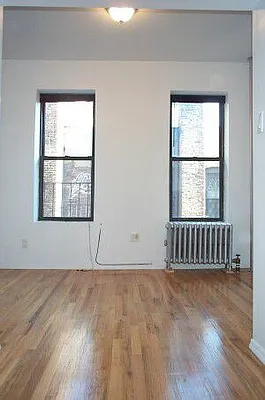 Rented by Tower Brokerage | media 12