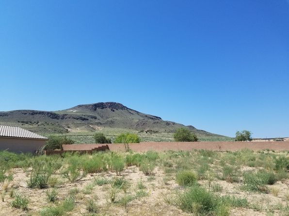 880 Desert Senna Ave SW, Los Lunas, NM 87031