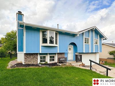 12124 Burdette Cir, Omaha, NE, 68164