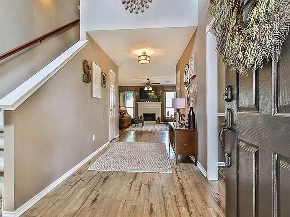 4th image of 15427 Court Amber Trl