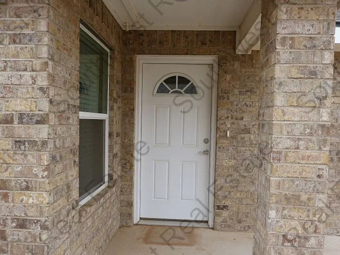 1305 Mission Dr #A — Photo 3