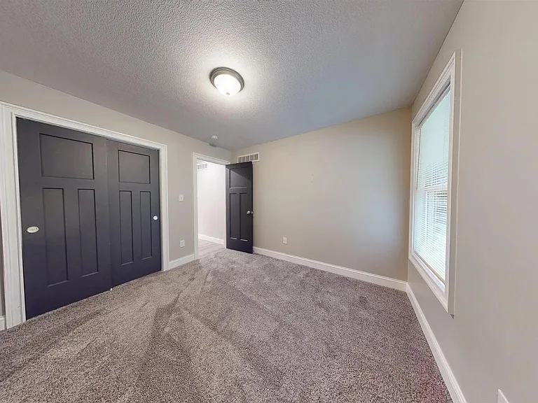 3755 SW Summerfield Dr — Photo 33