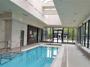 9618 Yonge St #1210, Richmond Hill, ON L4C0X5