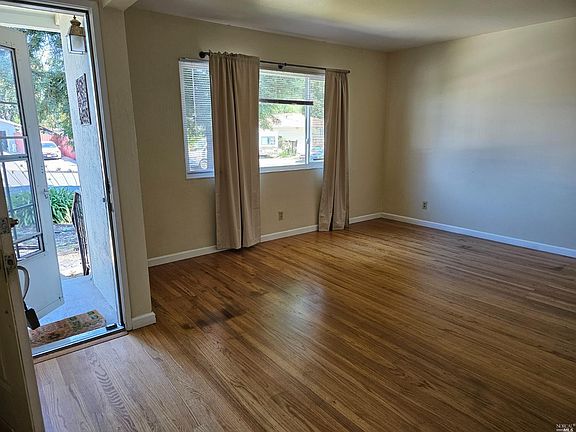 2nd image of 1663 Bryce Court