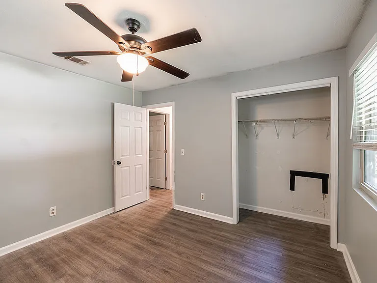 303 Brown Bridge Rd — Photo 17