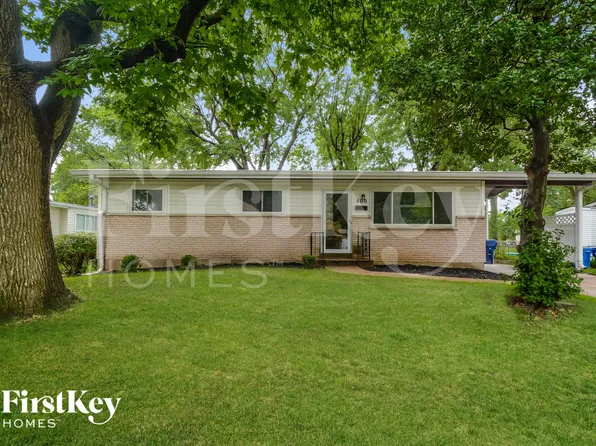 400 Humes Ln, Florissant, MO 63031