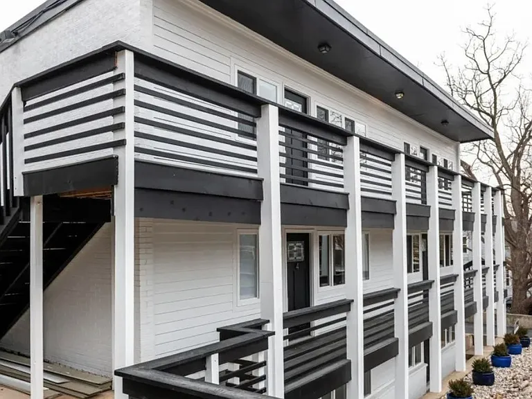 320 Koch Ave — Photo 6