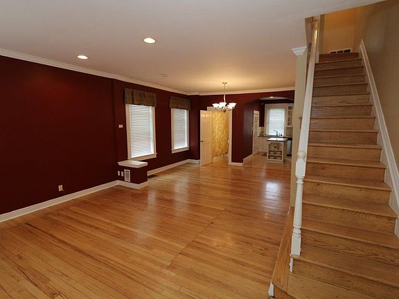 2nd image of 2121 E 16th Ave