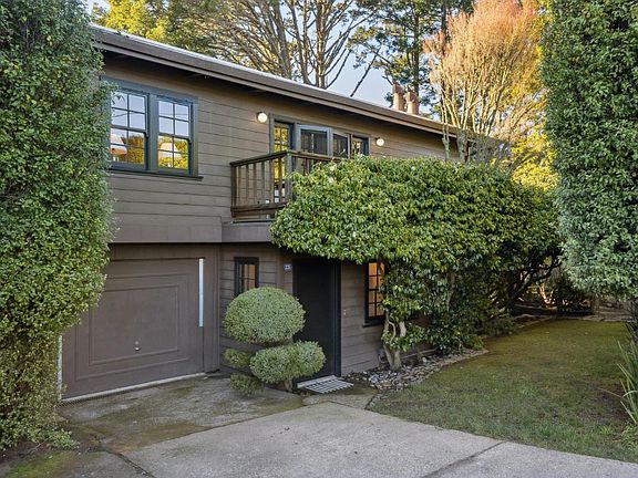 2nd image of 23 Monte Cimas Avenue