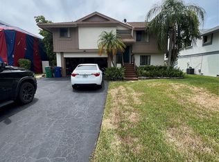 20426 SW 85th Ave, Cutler Bay, FL 33189