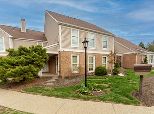 410 Royal Ct, Pittsburgh, PA 15234