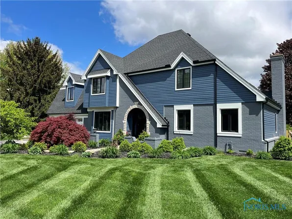 7106 Country Creek Rd, Maumee, OH 43537