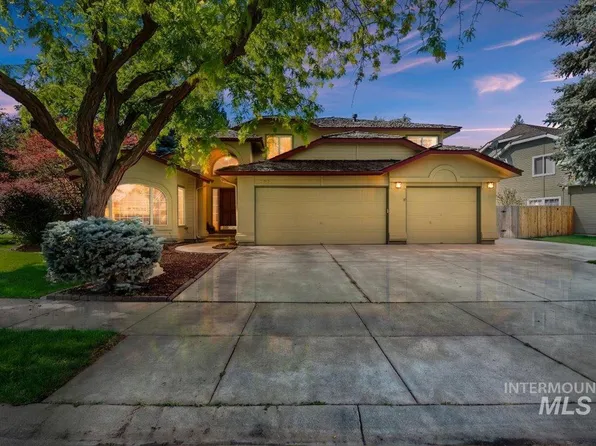 8001 W Innsbrook Ct, Boise, ID 83704