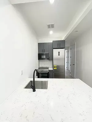 Rented by REAL New York | media 1