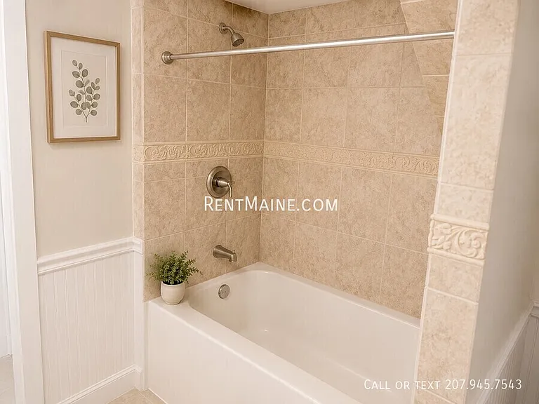 58 Elm St — Photo 16