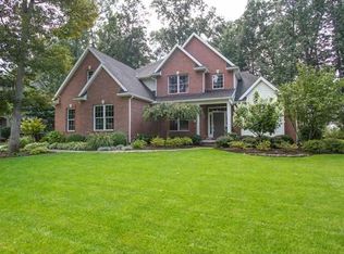 8745 Linden Lake Rd, Sylvania, OH 43560