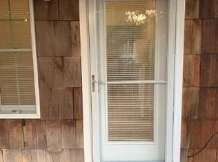 18 Saint Nicholas Ave, Lake Grove, NY 11755