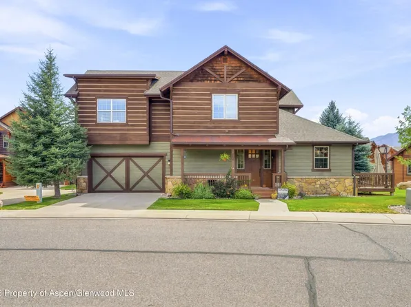 200 White Horse Dr, New Castle, CO 81647