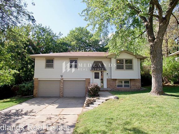 3rd image of 11724 S 37th St