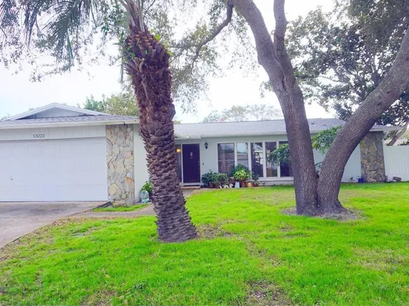 13222 88th Pl, Seminole, FL 33776