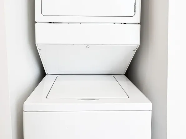 97 Grand Avenue image 5 of 8