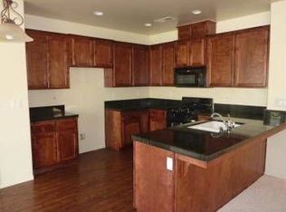 3300 Cosmic Dr, Bakersfield, CA 93312