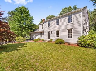 995 Frank Smith Rd, Longmeadow, MA 01106