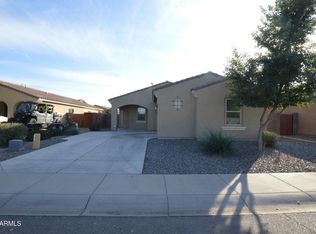 813 W Love Rd, San Tan Valley, AZ 85143
