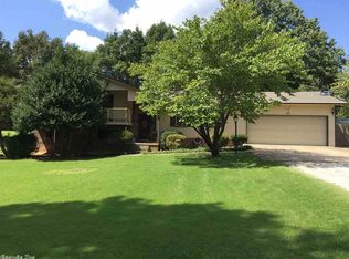 2000 Suburban Ln, Paragould, AR 72450