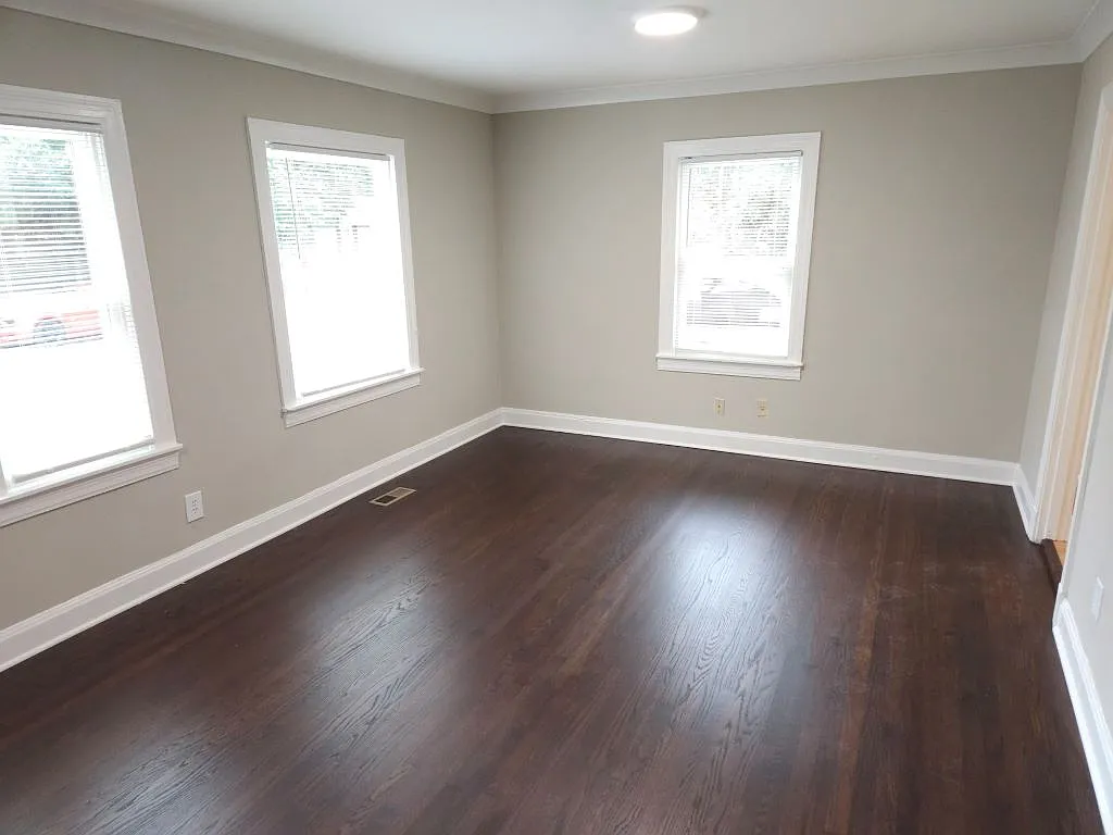 3 bed, 1.5 bath, 1100 sqft, $1,650 — Photo 3