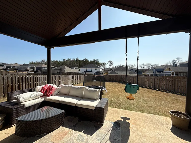 7308 Pine Chase Dr — Photo 48