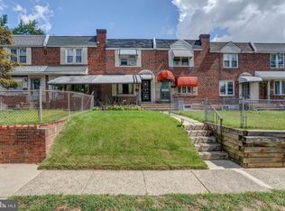 991 Grant Rd, Folcroft, PA 19032