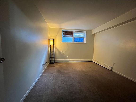 5th image of 1415 70th St APT 15