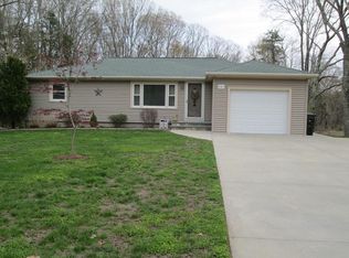 281 Dillon Ln, Swansea, MA 02777