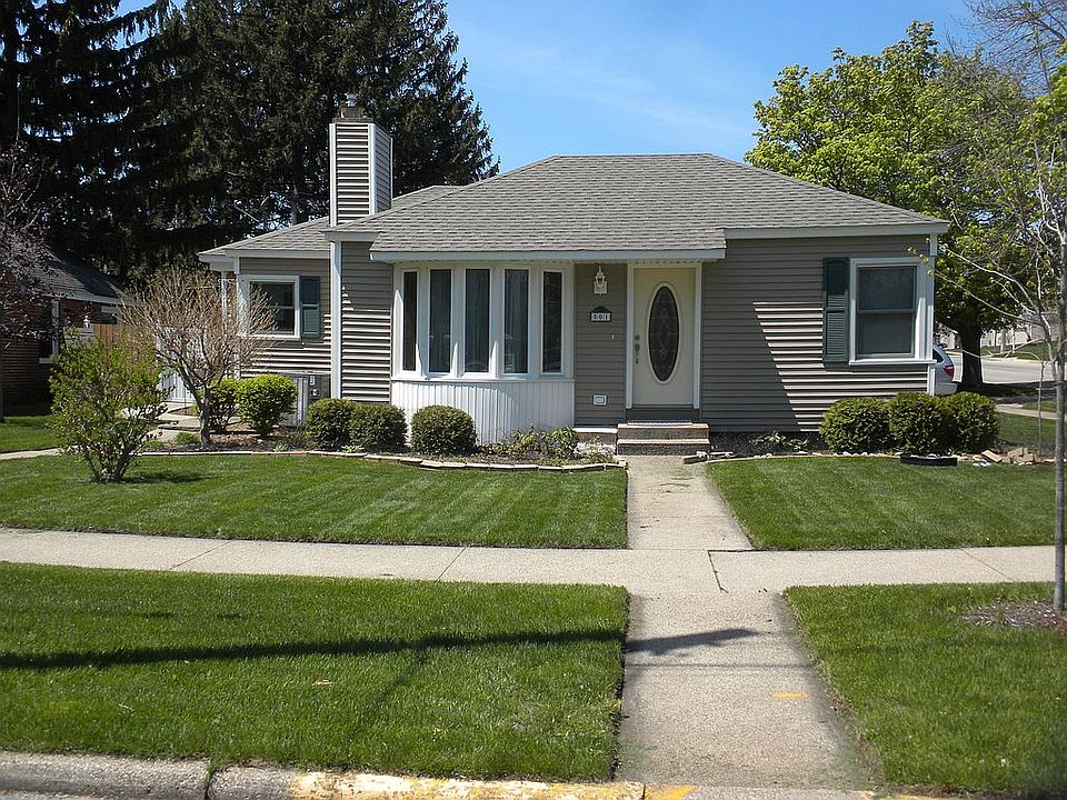1st image of 501 Leggat St