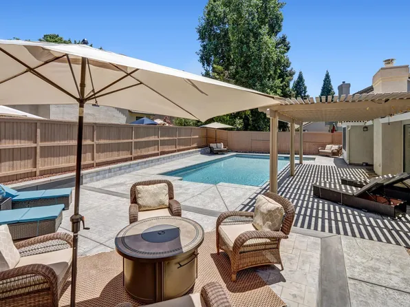 11716 Old Eureka Way, Gold River, CA 95670